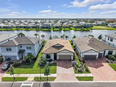 4300 Arlington Drive Ave Maria FL 34142