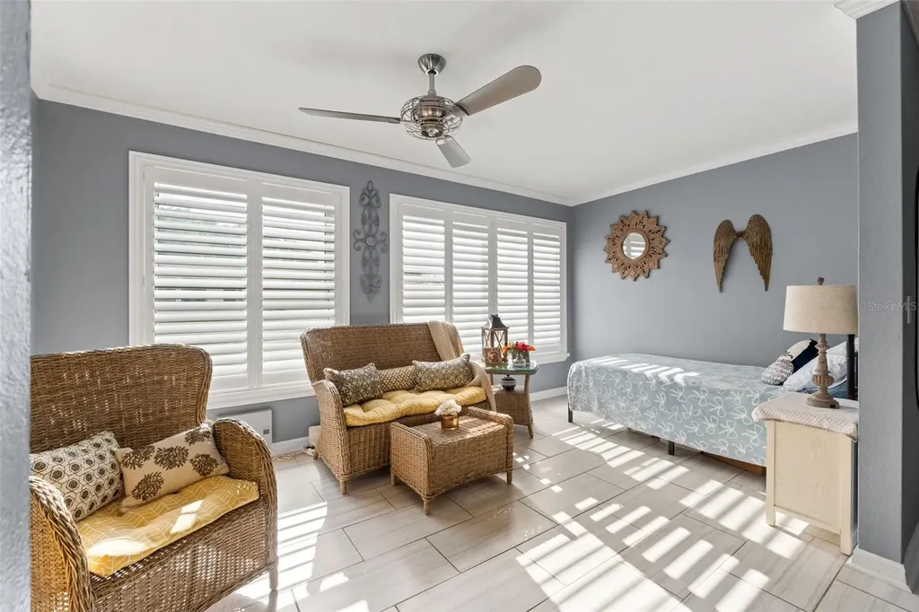 2295 Mexican Way Clearwater FL 33763