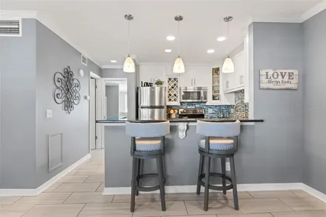2295 Mexican Way Clearwater FL 33763