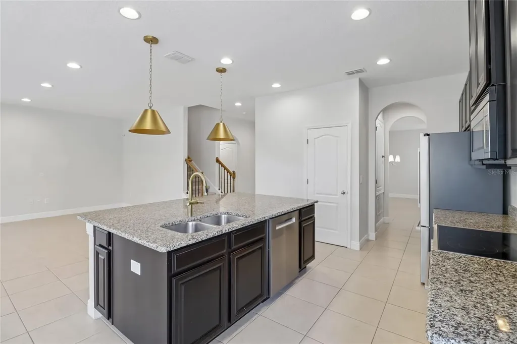 4309 Saltmarsh Sparrow Drive Windermere FL 34786