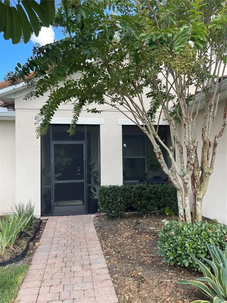 3758 Paradiso Circle Kissimmee FL 34746