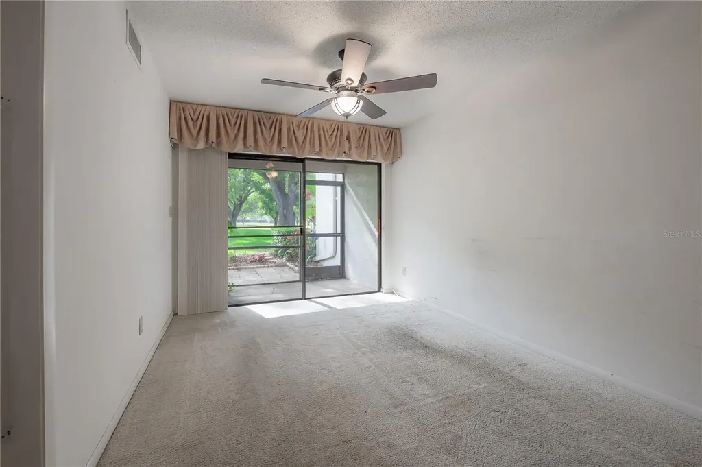 4206 Golf Club Lane Tampa FL 33618