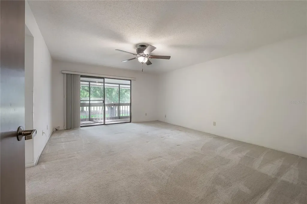 4206 Golf Club Lane Tampa FL 33618
