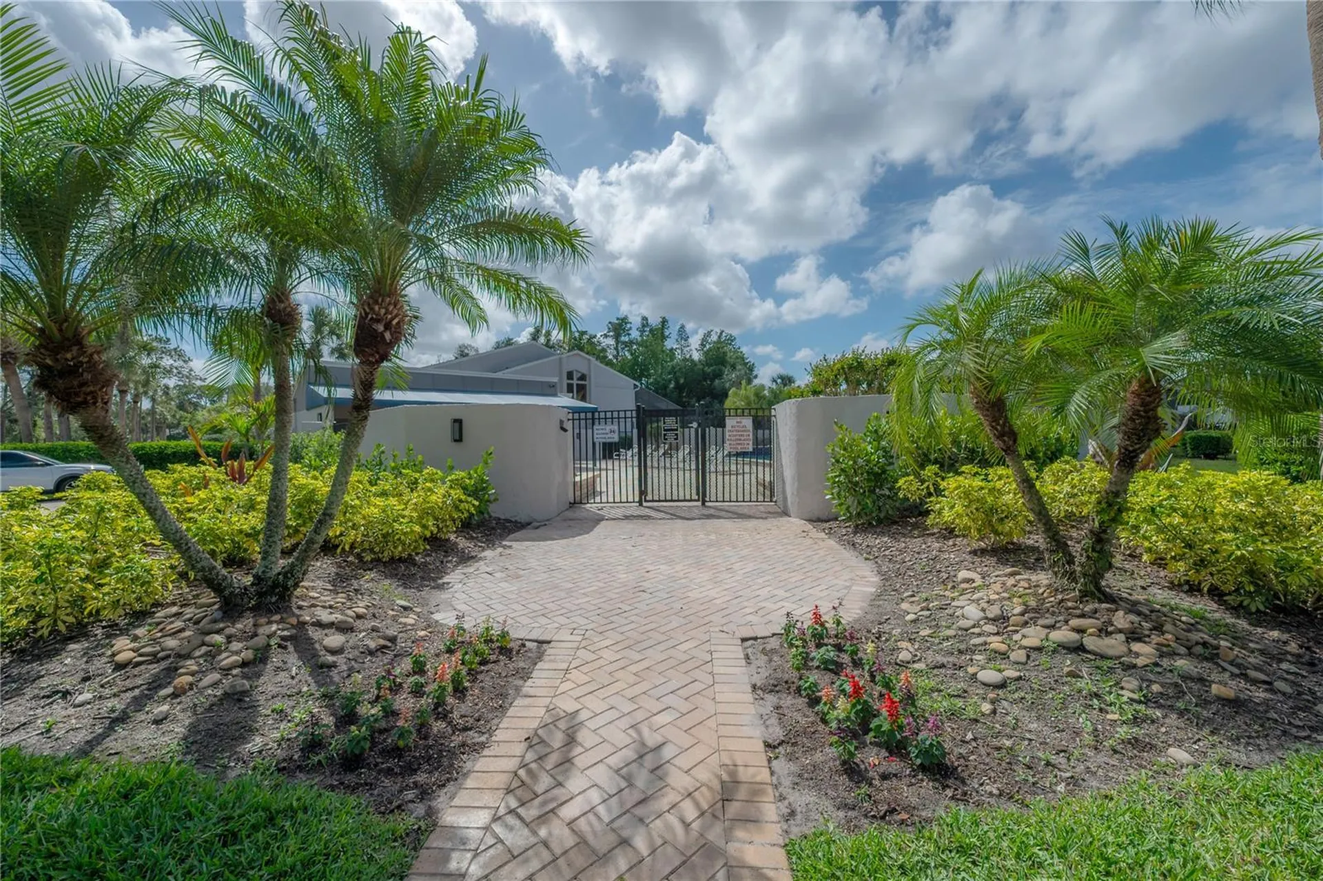 4206 Golf Club Lane Tampa FL 33618