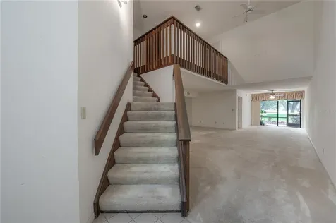 4206 Golf Club Lane Tampa FL 33618
