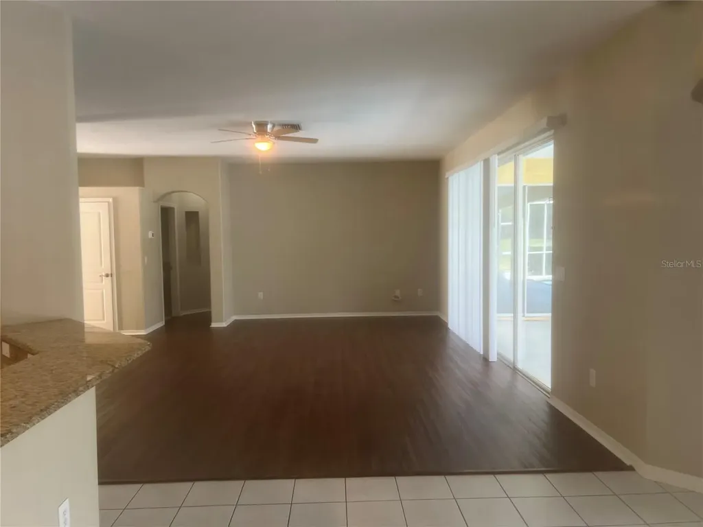 18914 Maisons Drive Lutz FL 33558
