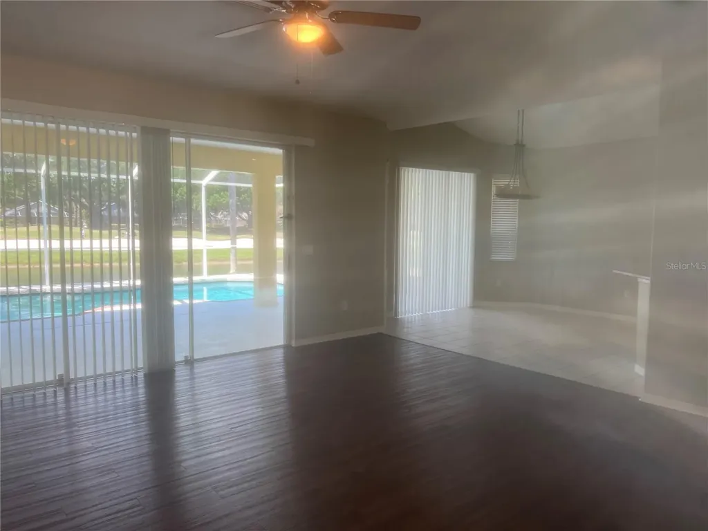 18914 Maisons Drive Lutz FL 33558