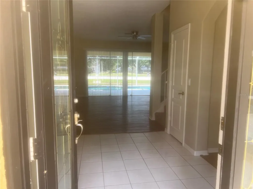 18914 Maisons Drive Lutz FL 33558