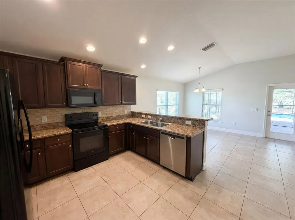 16338 Vine Cliff Avenue Hudson FL 34667