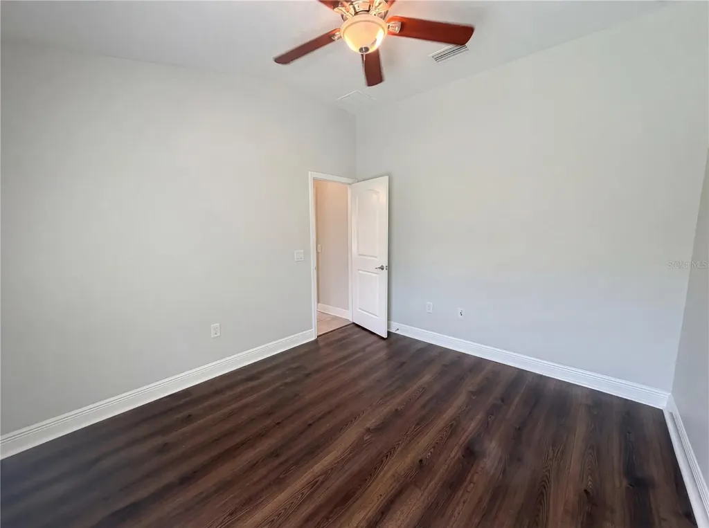 16338 Vine Cliff Avenue Hudson FL 34667