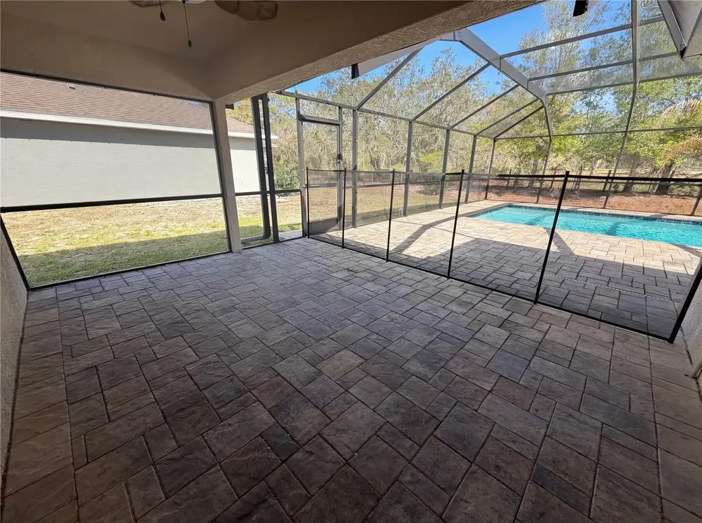 16338 Vine Cliff Avenue Hudson FL 34667