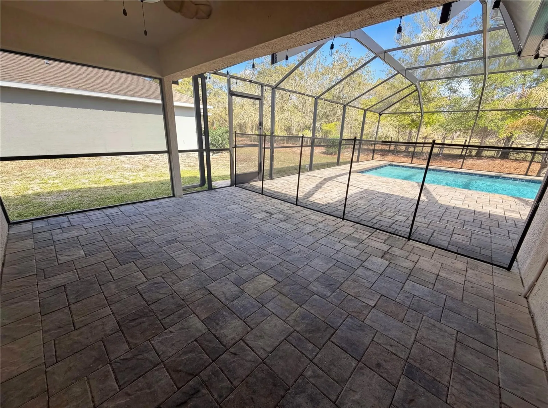 16338 Vine Cliff Avenue Hudson FL 34667