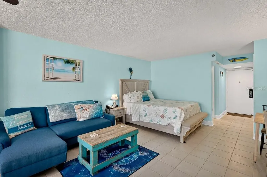 313 S Atlantic Avenue Daytona Beach FL 32118