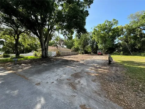 1207 Pine Avenue NW Largo FL 33770