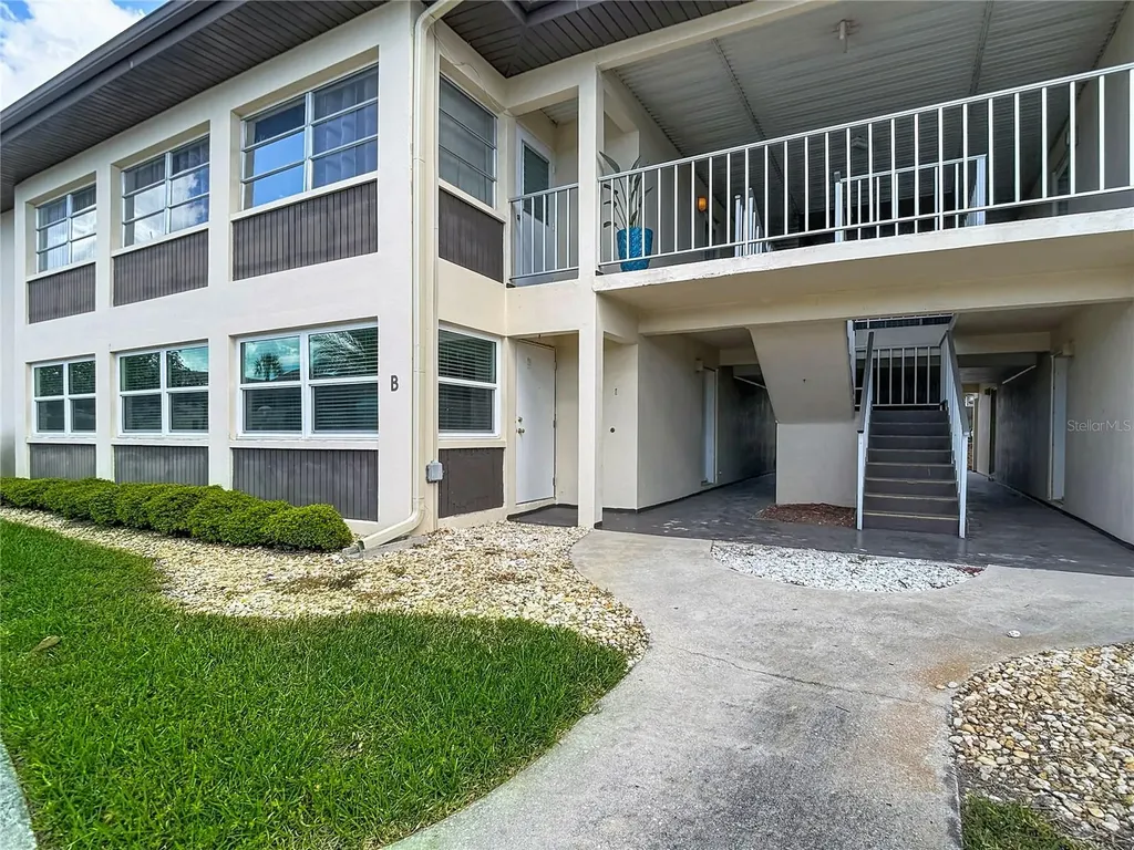 5111 Amulet Drive New Port Richey FL 34652