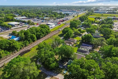 1401 Drane Street SE Plant City FL 33563