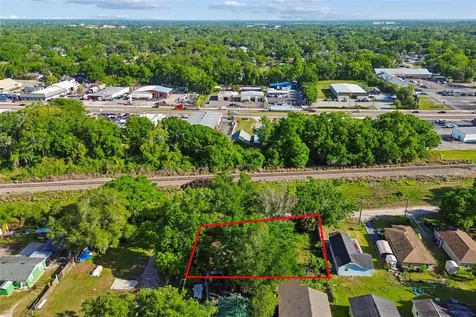 1401 Drane Street SE Plant City FL 33563