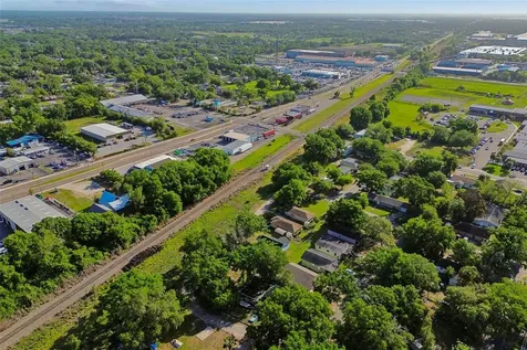 1401 Drane Street SE Plant City FL 33563