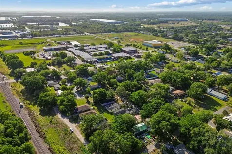 1401 Drane Street SE Plant City FL 33563