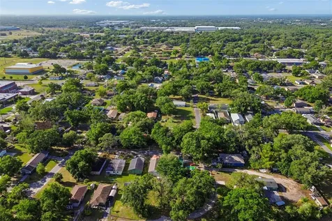 1401 Drane Street SE Plant City FL 33563