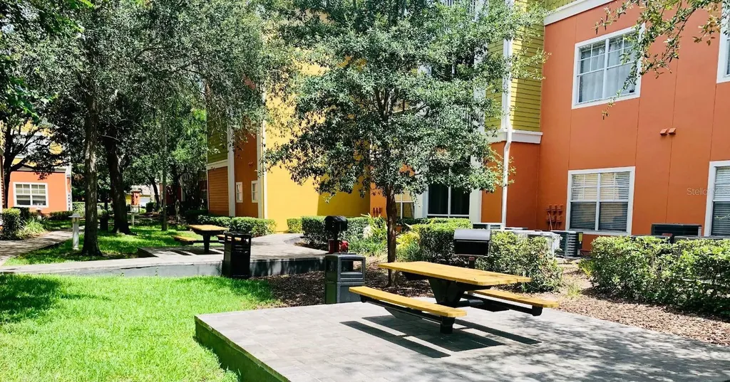 4207 S Dale Mabry Highway Tampa FL 33611