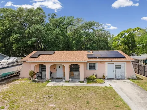 1810 Green Ridge Road Tampa FL 33619