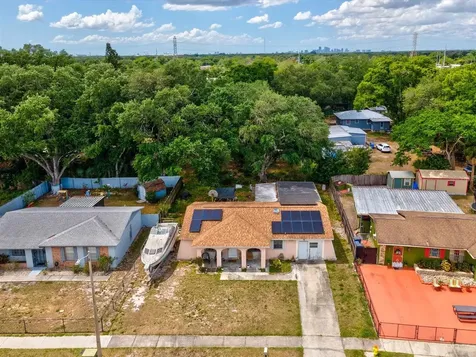 1810 Green Ridge Road Tampa FL 33619