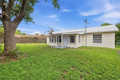 1214 Pace Drive NW Palm Bay FL 32907