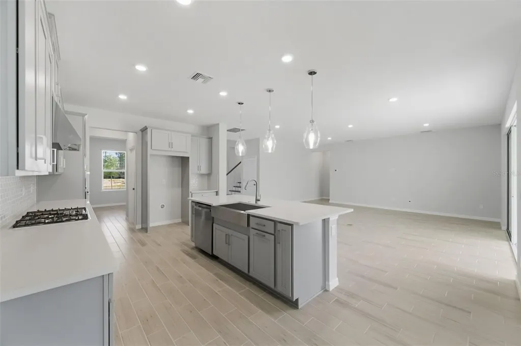 1645 Trailhead Lane Zephyrhills FL 33541