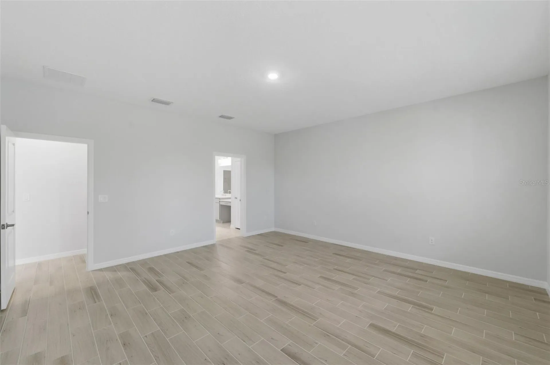 1645 Trailhead Lane Zephyrhills FL 33541
