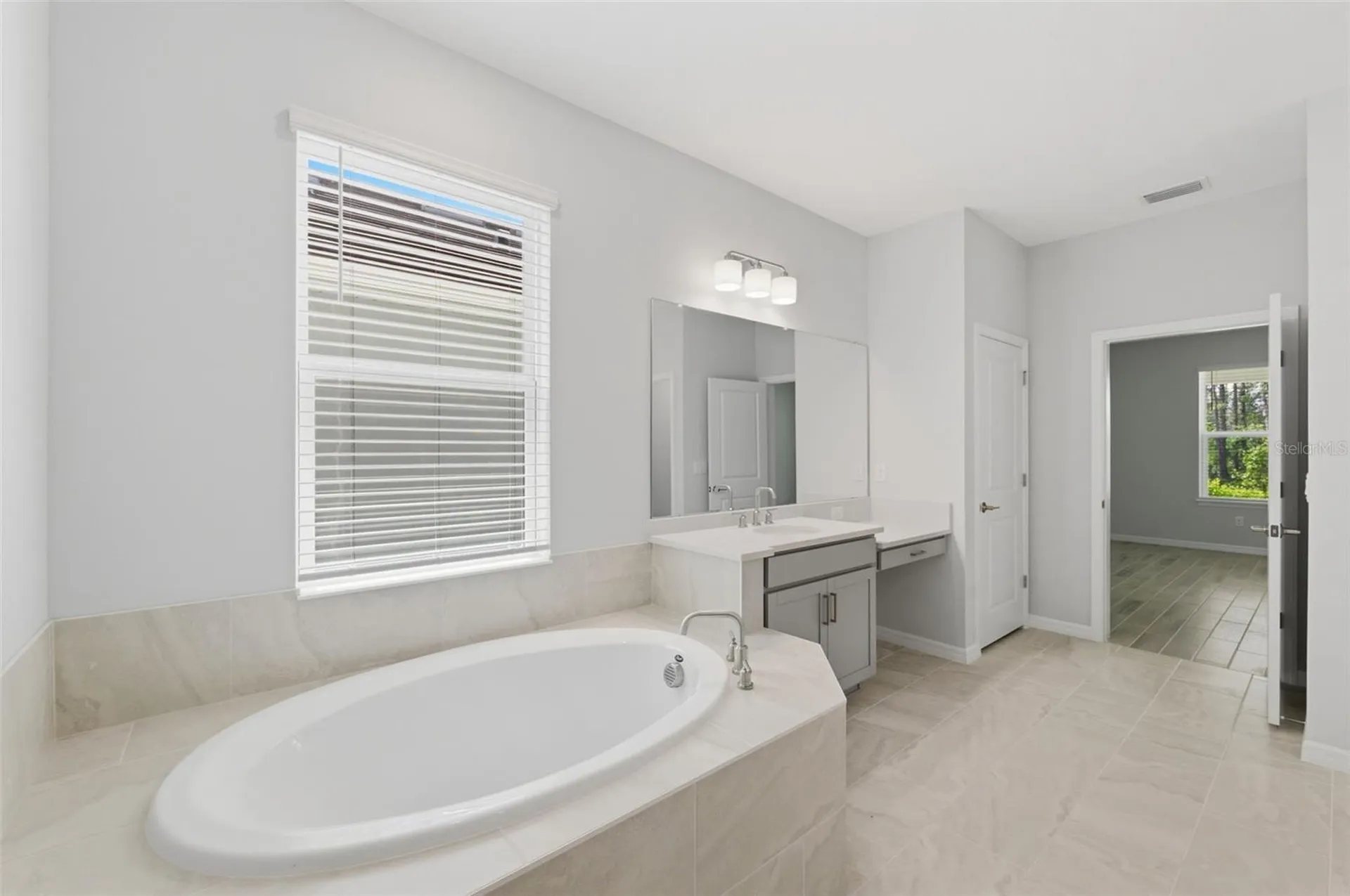 1645 Trailhead Lane Zephyrhills FL 33541