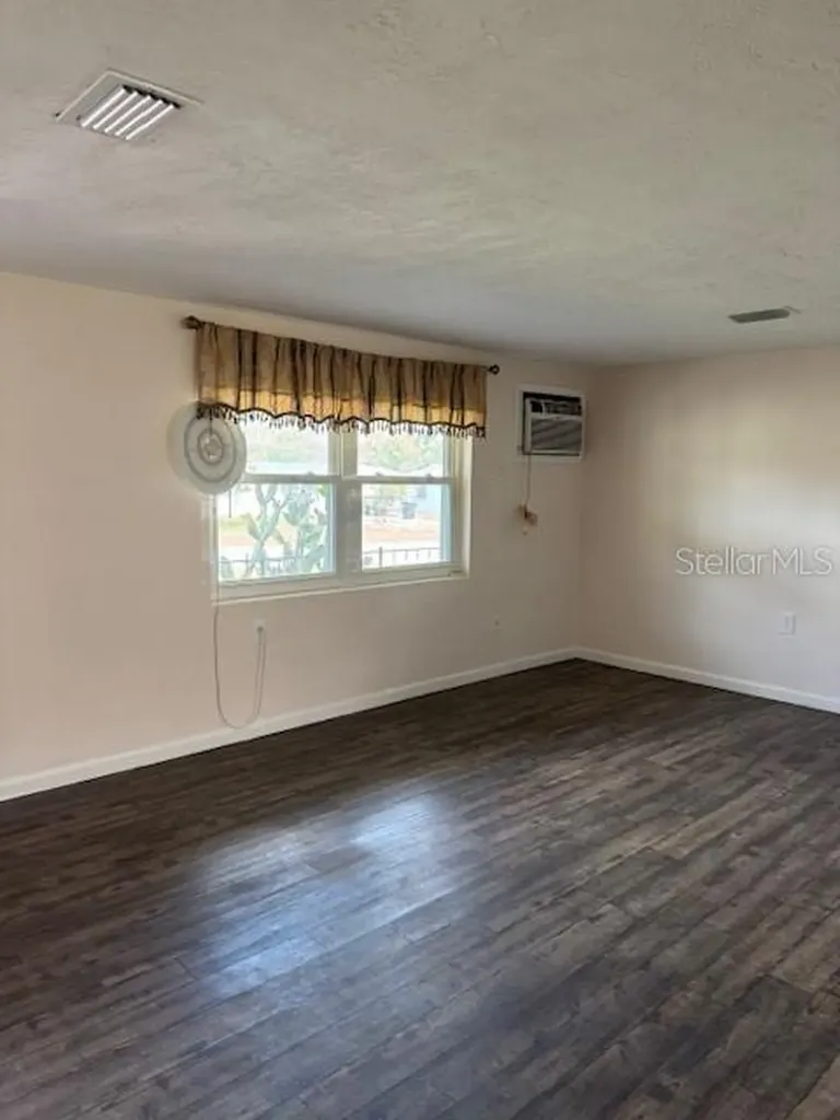 95 S Fillmore Street Beverly Hills FL 34465