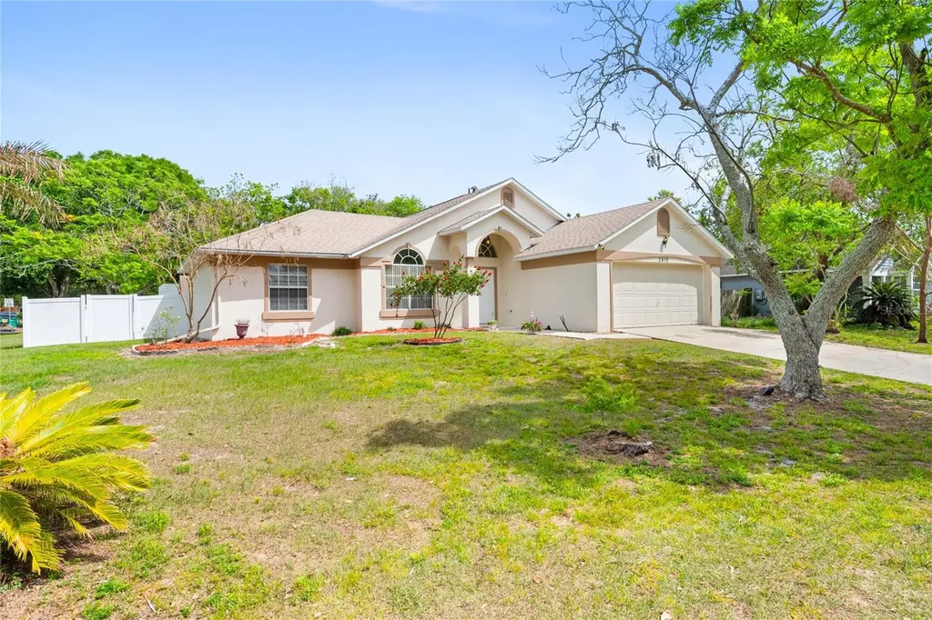 2419 Maywood Street Eustis FL 32726