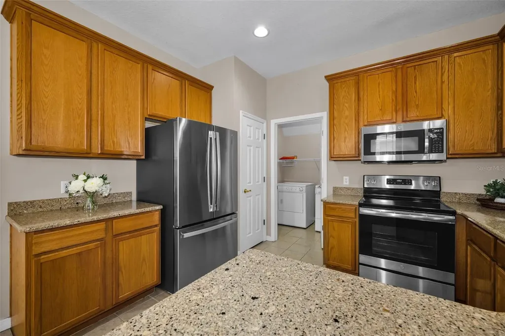 3304 Covered Bridge Drive E Dunedin FL 34698