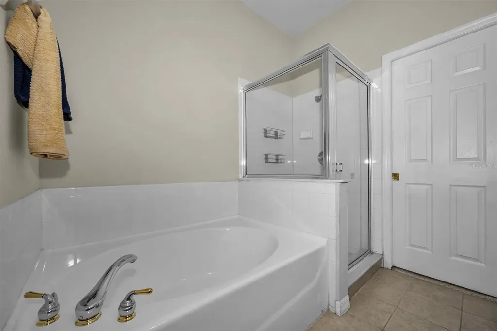 3304 Covered Bridge Drive E Dunedin FL 34698