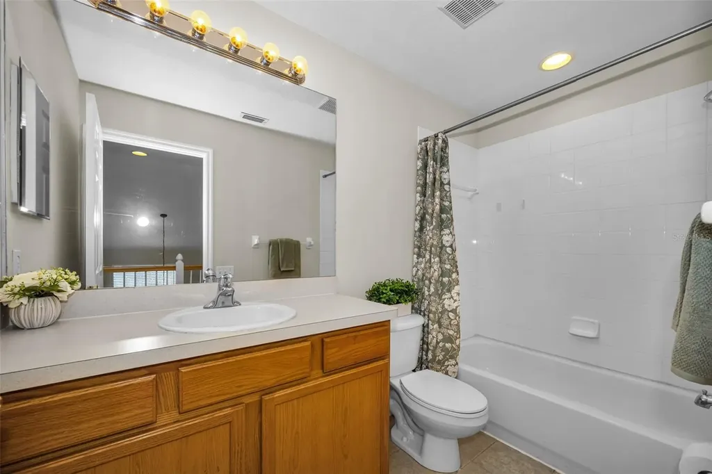 3304 Covered Bridge Drive E Dunedin FL 34698