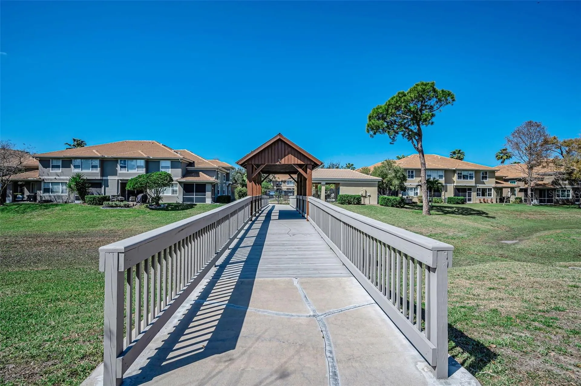 3304 Covered Bridge Drive E Dunedin FL 34698