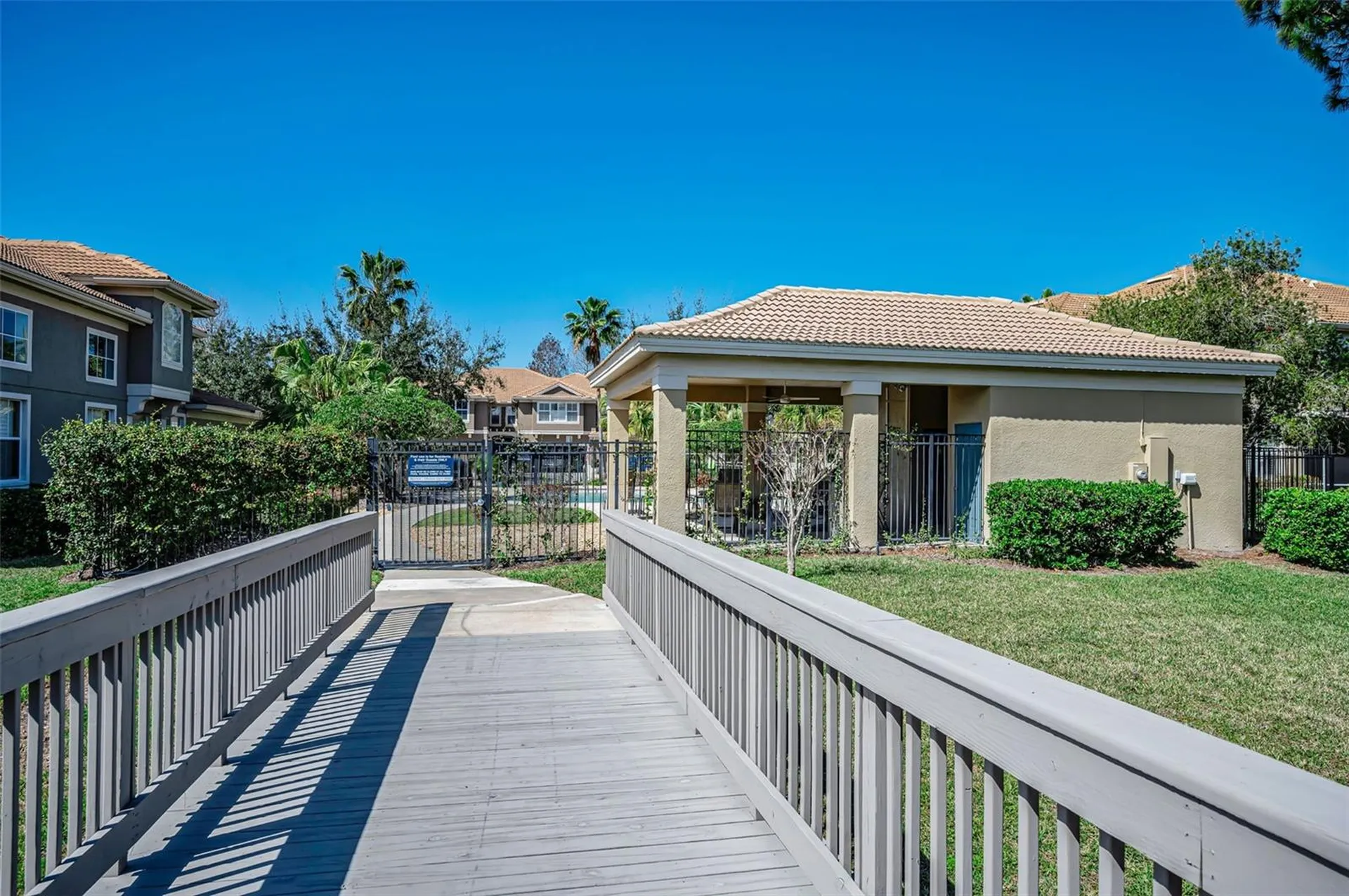 3304 Covered Bridge Drive E Dunedin FL 34698