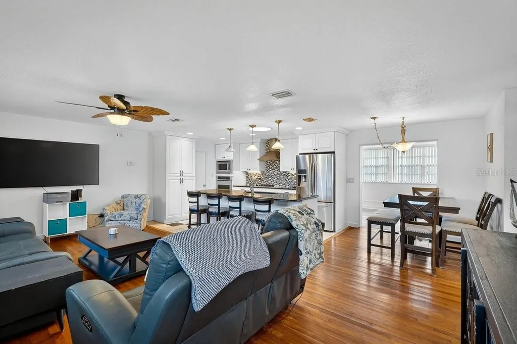 2538 Coral Way W Daytona Beach FL 32118