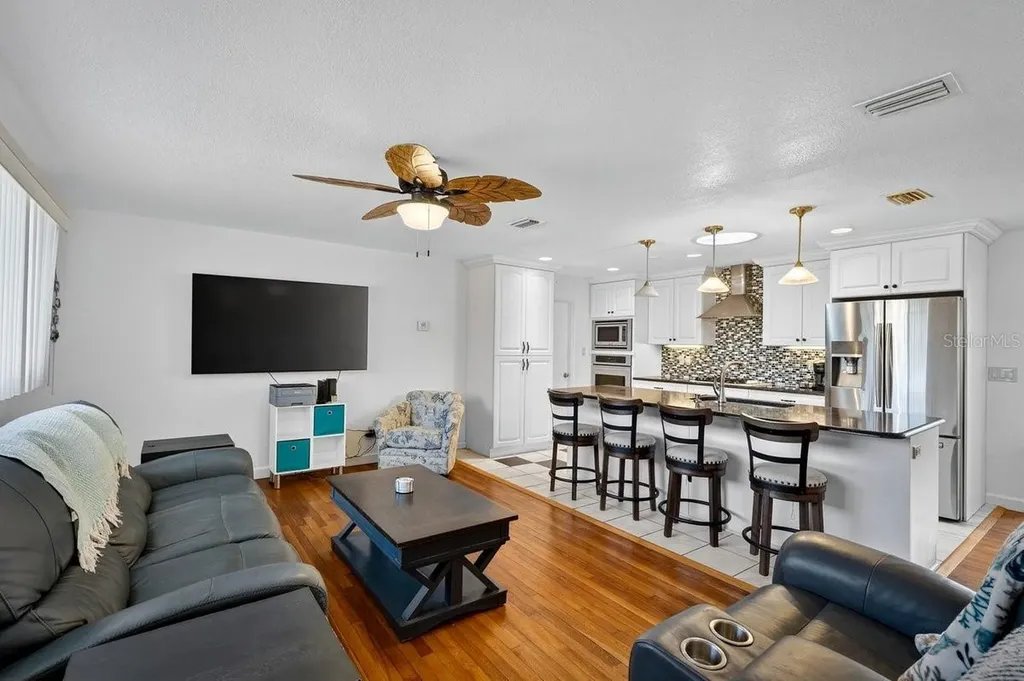2538 Coral Way W Daytona Beach FL 32118