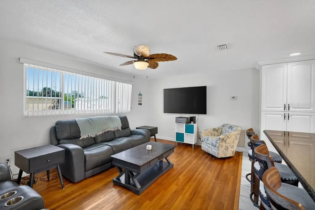 2538 Coral Way W Daytona Beach FL 32118