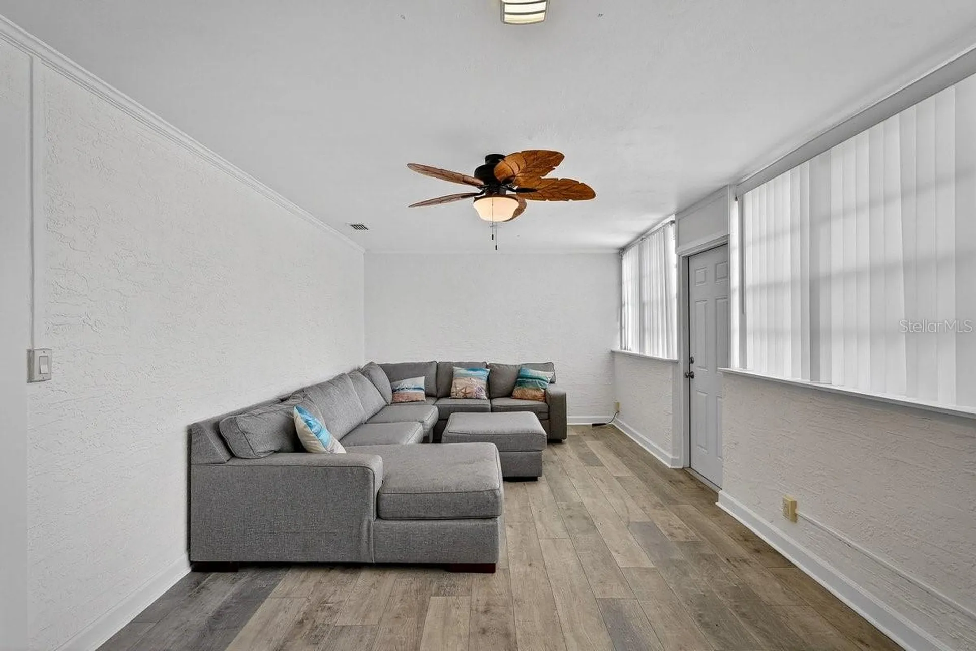 2538 Coral Way W Daytona Beach FL 32118