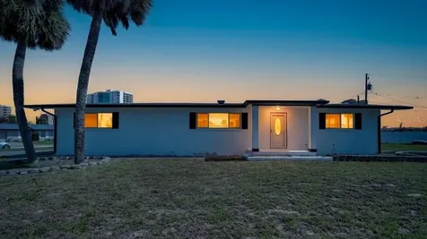 2538 Coral Way W Daytona Beach FL 32118