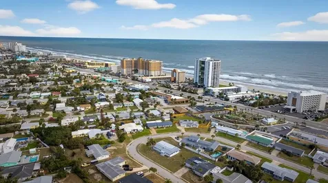 2538 Coral Way W Daytona Beach FL 32118