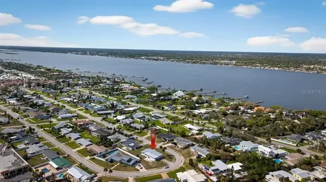 2538 Coral Way W Daytona Beach FL 32118