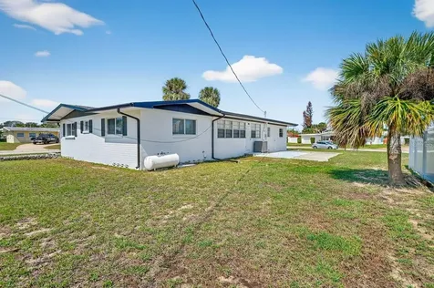 2538 Coral Way W Daytona Beach FL 32118