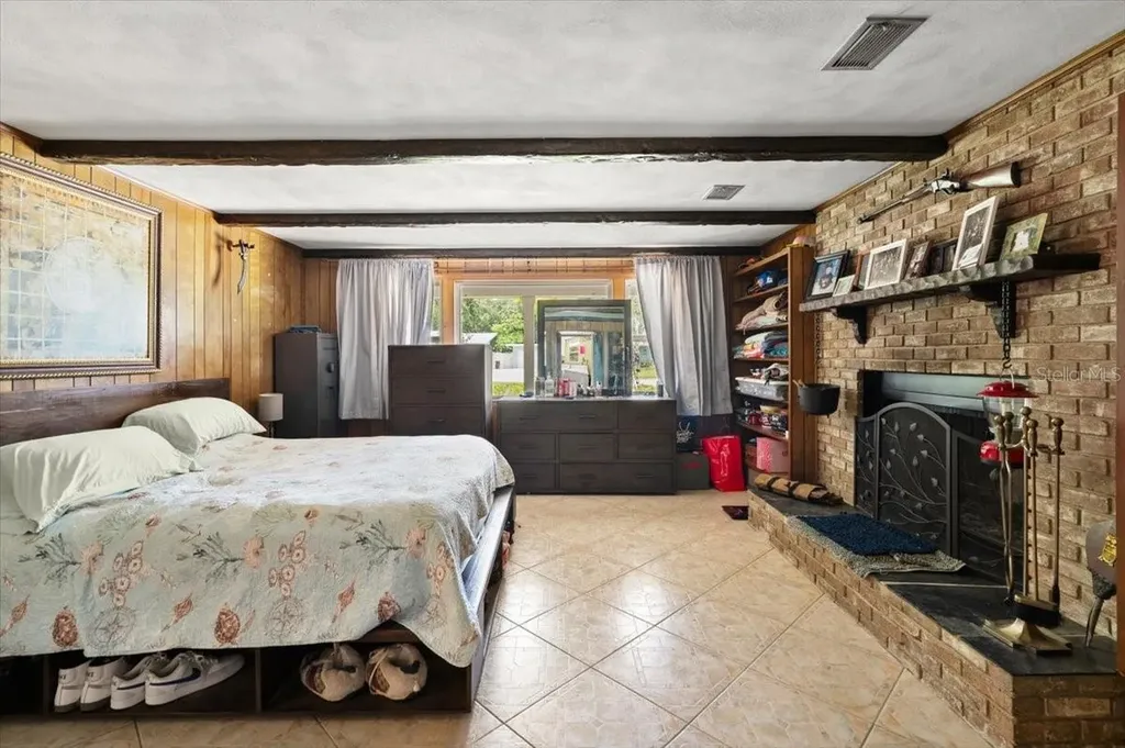 20 Putnam Avenue Ormond Beach FL 32174