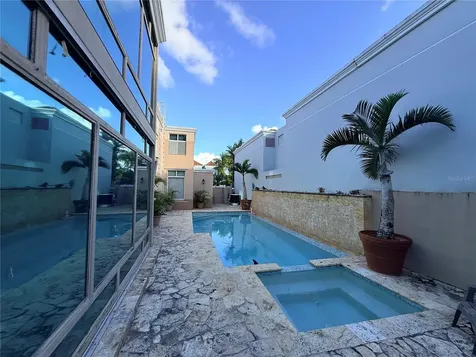 Vereda 11 Monte Verde Real San Juan PR 00926