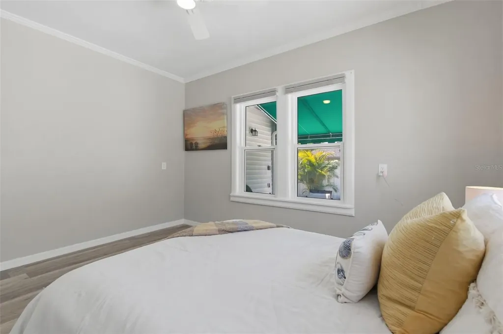 410 W Lemon Street Tarpon Springs FL 34689