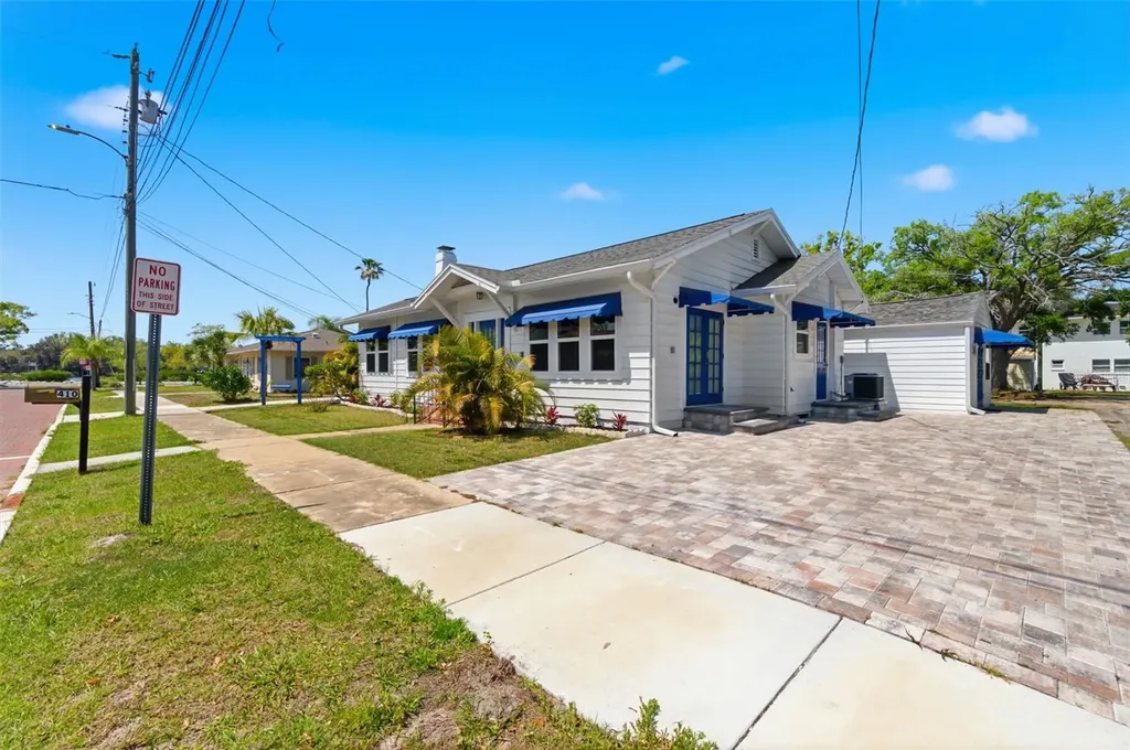 410 W Lemon Street Tarpon Springs FL 34689